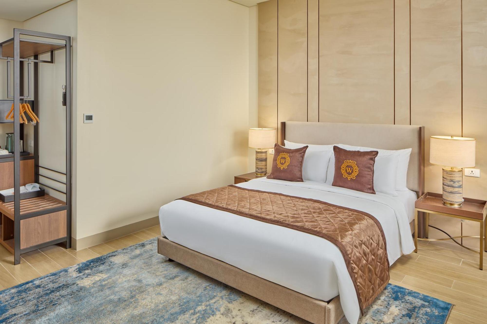 Grand Westside Manila Bay Hotel Paranaque City Exterior photo