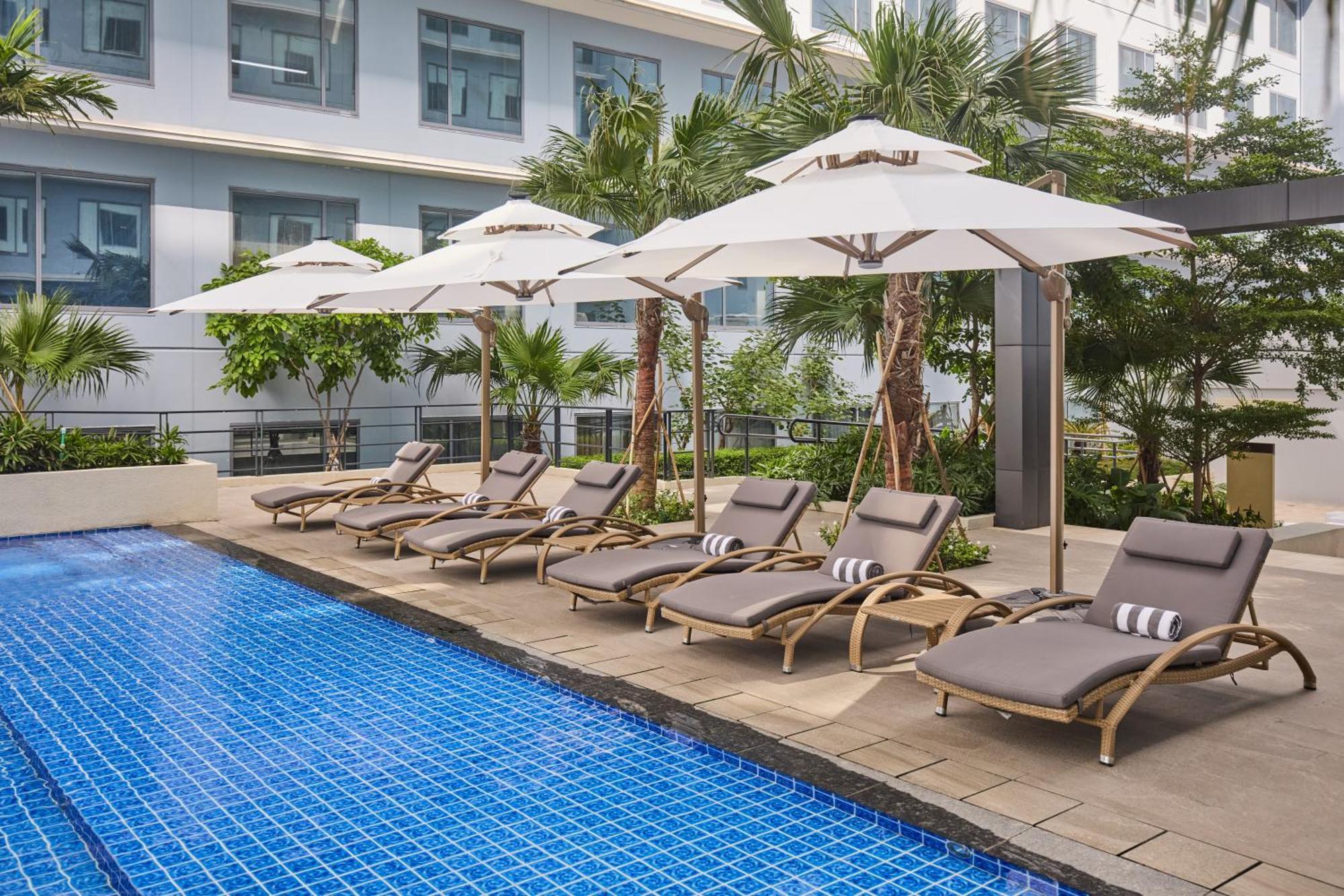Grand Westside Manila Bay Hotel Paranaque City Exterior photo